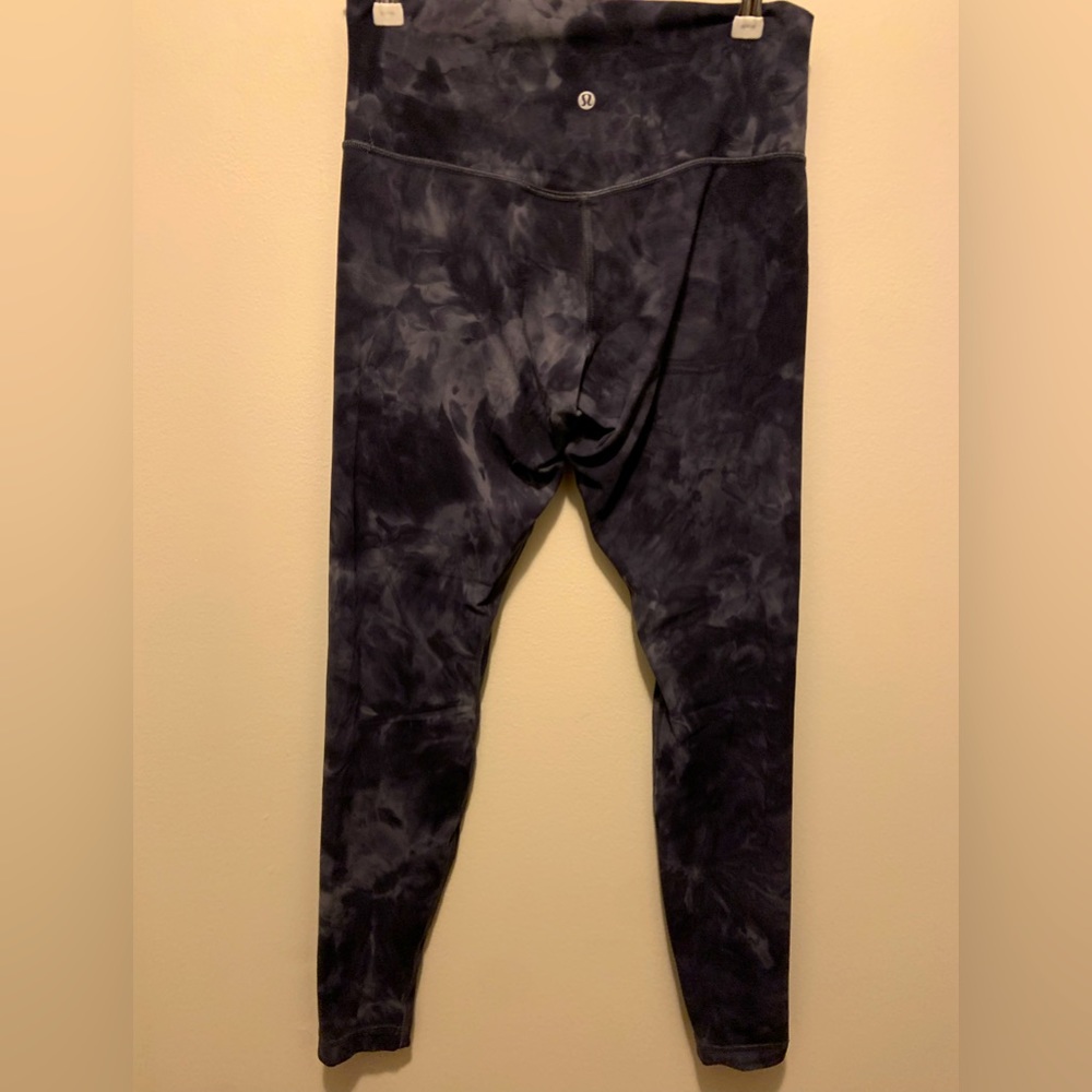 Lulu lemon leggings tie dye